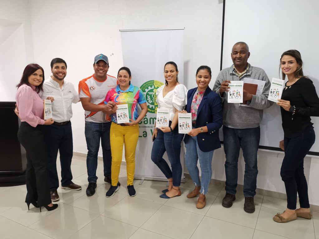 Arturo López Valerio, empresario tecnológico, durante la presentación de la charla “Marketing y Transformación Digital en la Cámara de Comercio y Producción de La Vega.