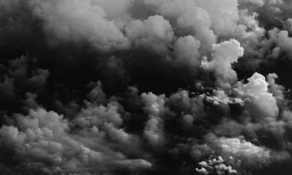 De la nube al humo | Arturo López Valerio