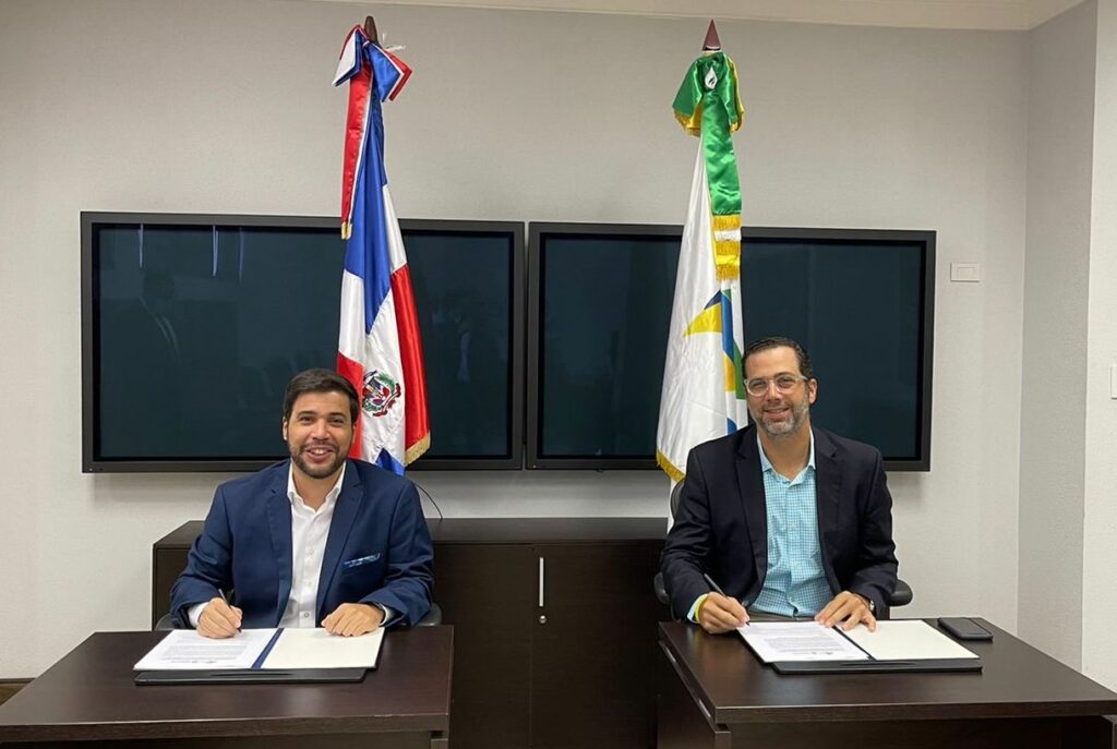 Cámara TIC y FEDOCÁMARAS firman acuerdo de colaboración interinstitucional